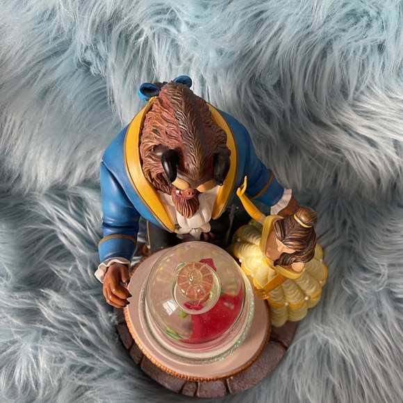 Vintage Disney Beauty and the Beast Musical Water Globe - Picture 5 of 7